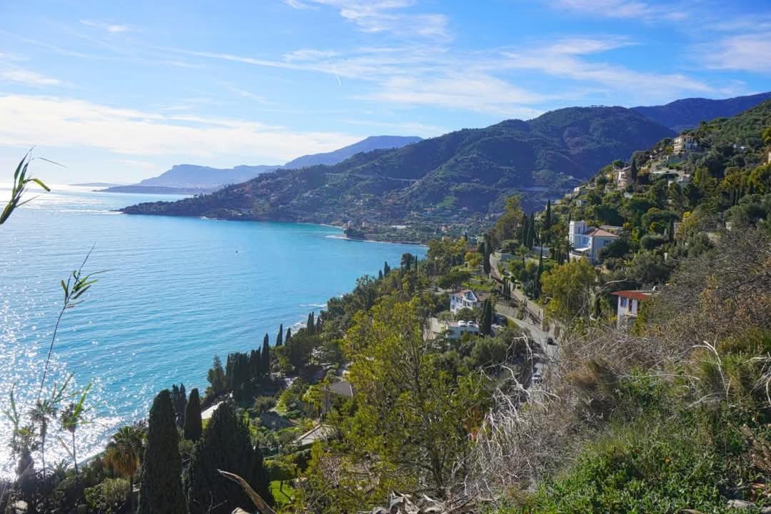 Dolci Risvegli Appartamento Vista Mare Ventimiglia Esterno foto