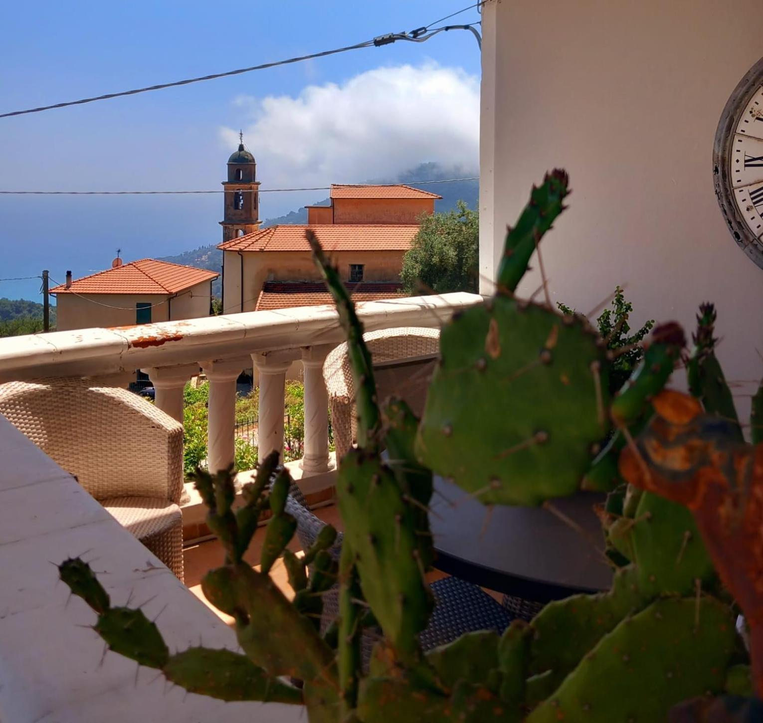 Dolci Risvegli Appartamento Vista Mare Ventimiglia Camera foto